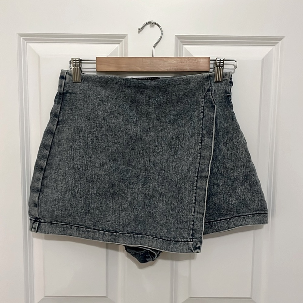 Dry goods skort size M